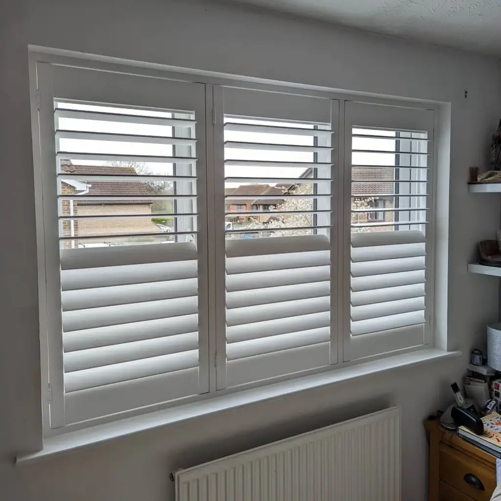 white bedrom shutter